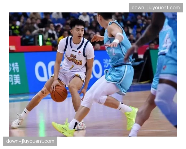 青岛崂山啤酒防守篮板保护不足 二次进攻失分偏多